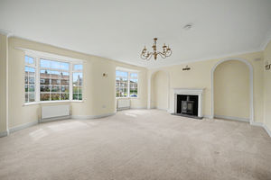 Sitting room- click for photo gallery
